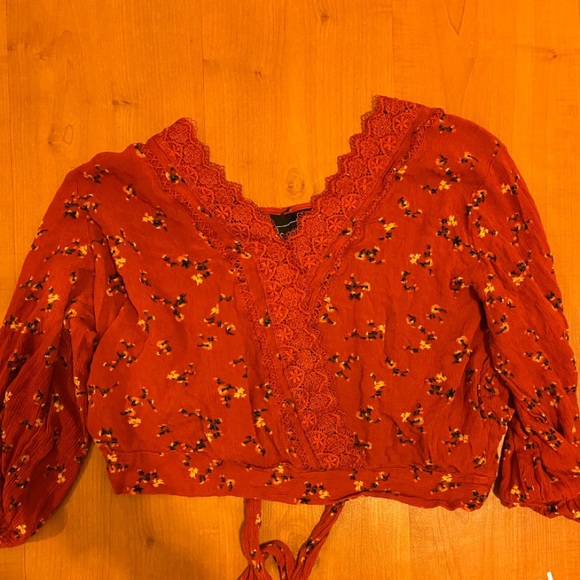 Polly & Esther Tops - Floral Crop Top